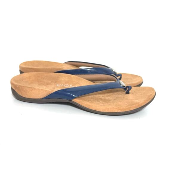 Vionic Women’s Davina Patent Slip On Thong Sandals Size 7 Dark Blue - Picture 1 of 8